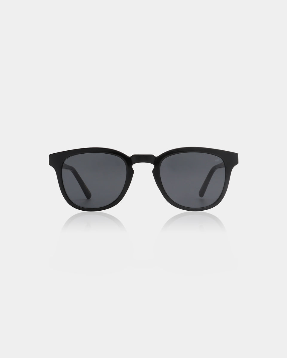 Bate Black Sunglasses