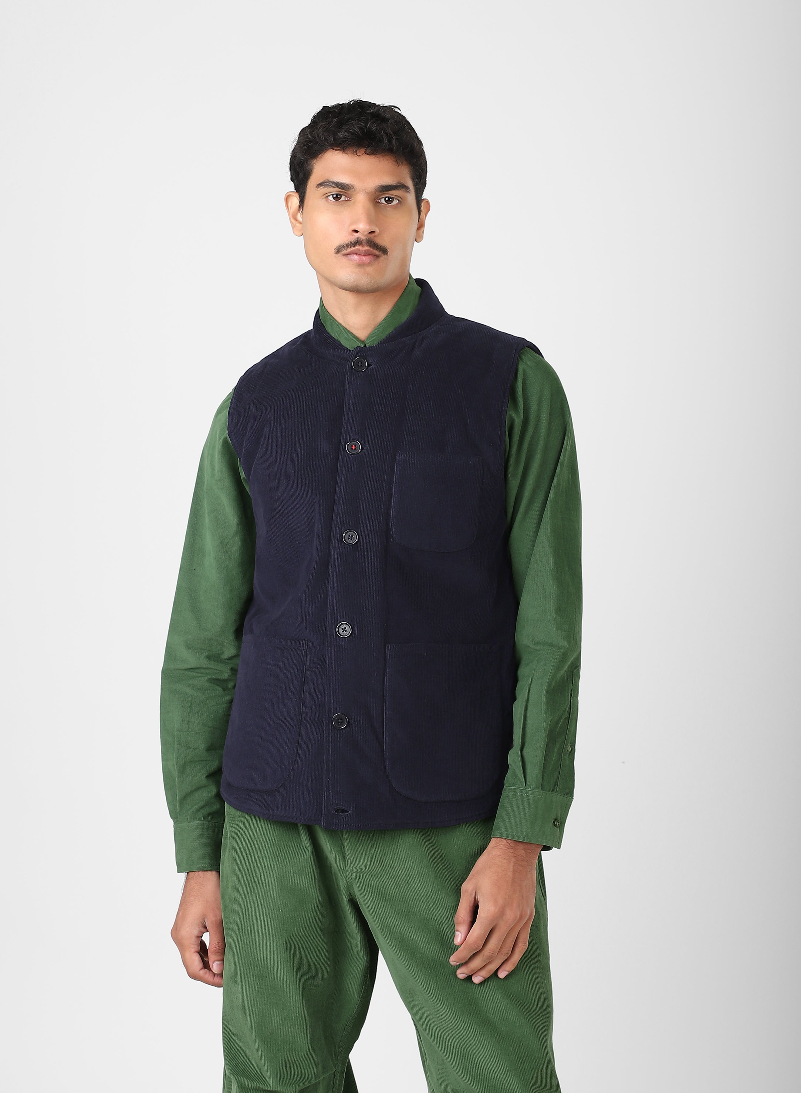 Leo Vest Cord14 Navy