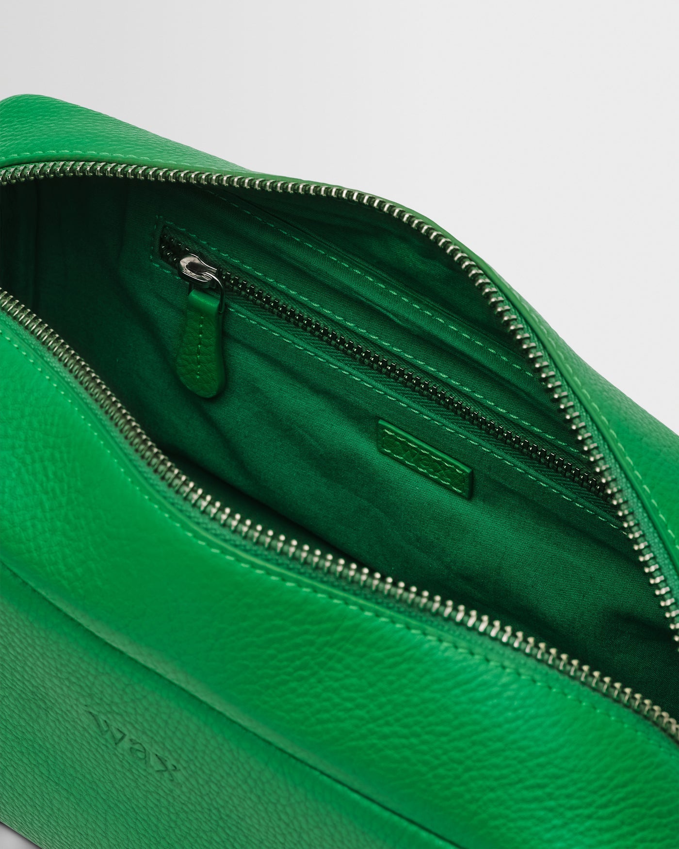 Wells Washbag Bright Green